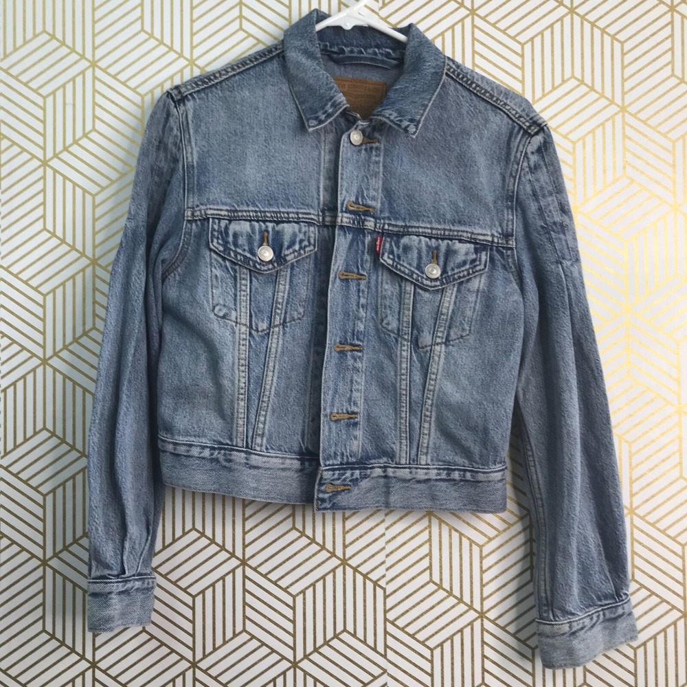Levi's Womens Cropped Denim Trucker Jacket XS Blue Cotton Blend Button Front